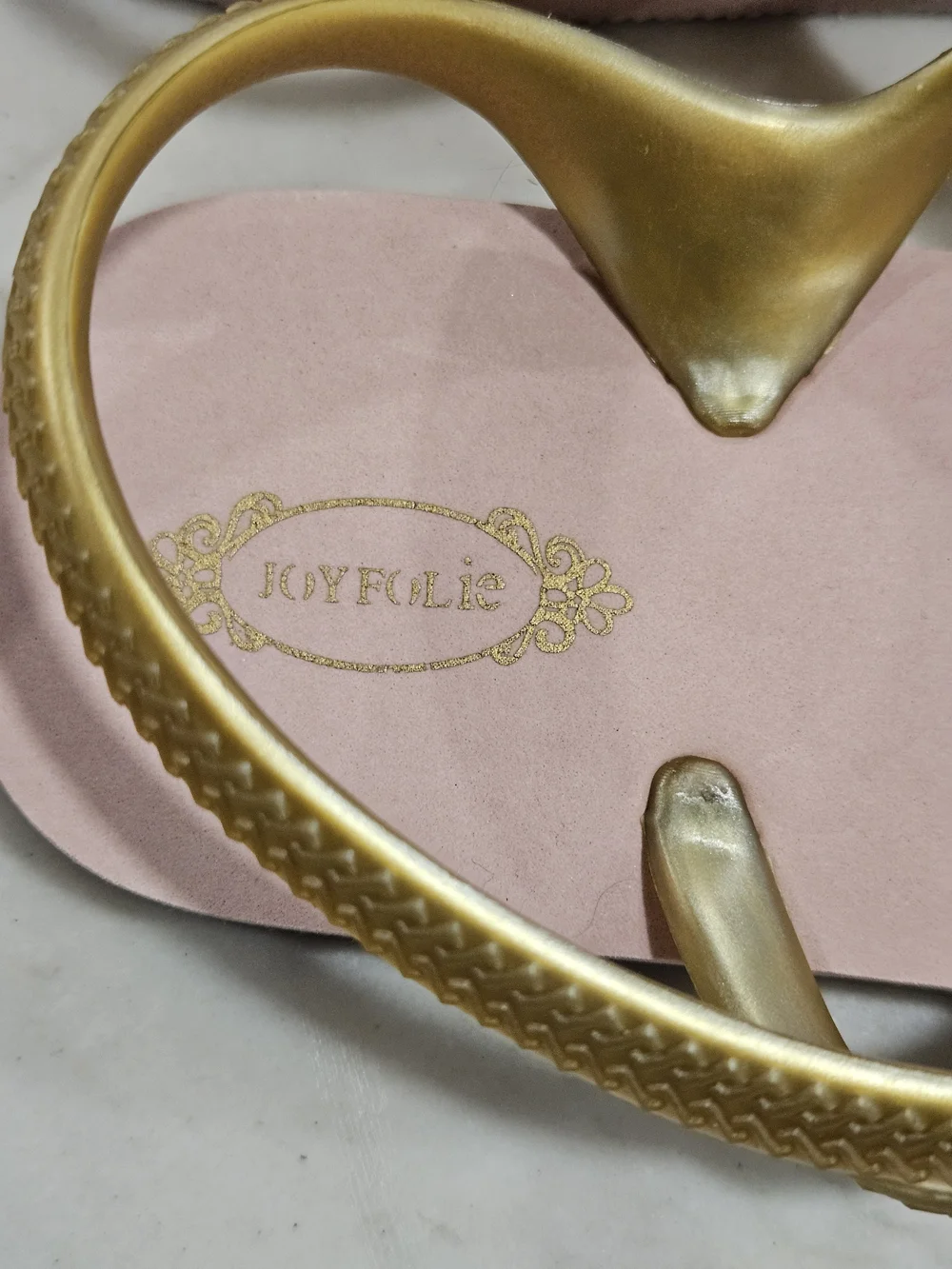 Joyfolie Girls Cassia Pink Gold Glitter Tassel Accent Flip Flops